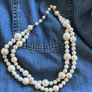 Gorgeous double strand faux pearls, vintage look. Costume jewelry.